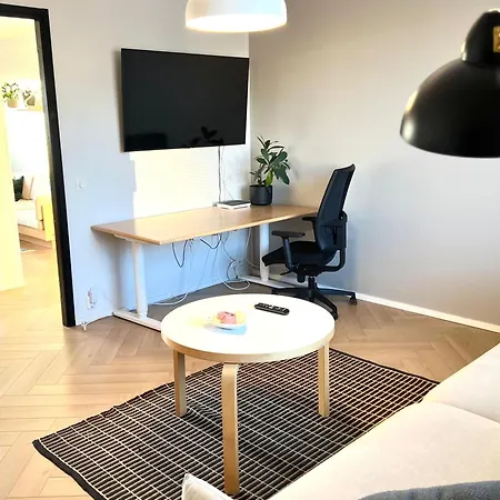 アパート 101 M2 Bright Four-room Near The Center *